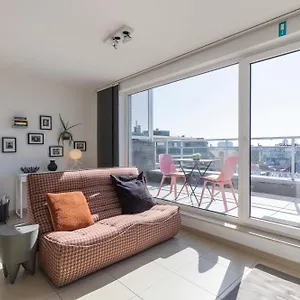 Penthouse Bij Leopoldpark Ostende